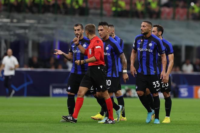 后排插上完 后排插上完