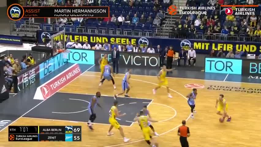 拿龙必带塔 拿龙必带塔